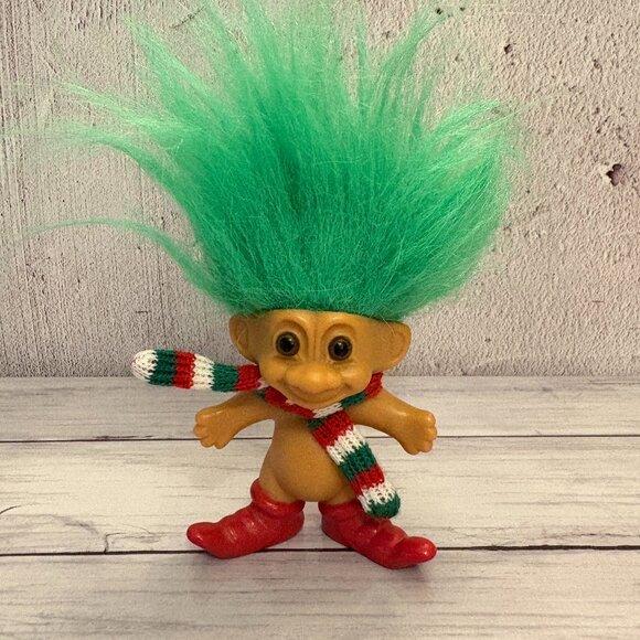 Troll Russ Christmas Doll Red Green White Knit Scarf Vintage 90's (SKU: 204TO) - Picture 1 of 5